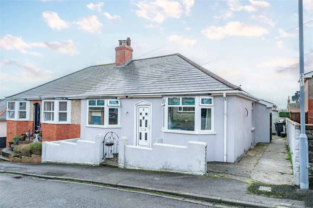 Property photo 2 of 16 Dsc00375.Jpg