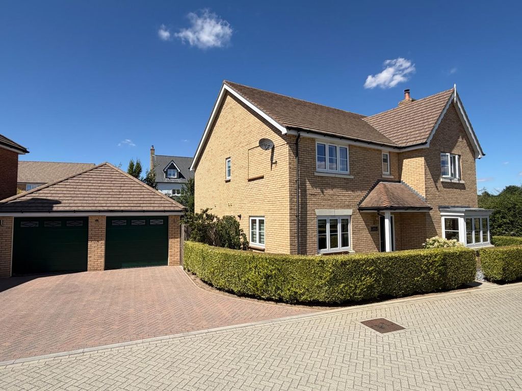 Property photo 1 of 24