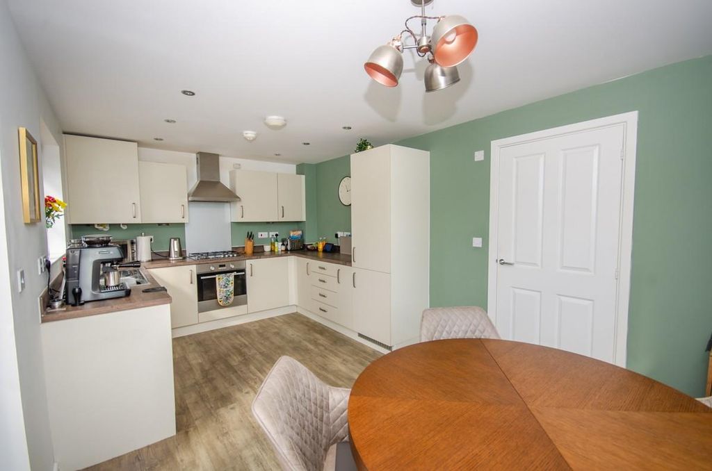 Property photo 3 of 19 Kitchen-Diner Pic 2.Jpg