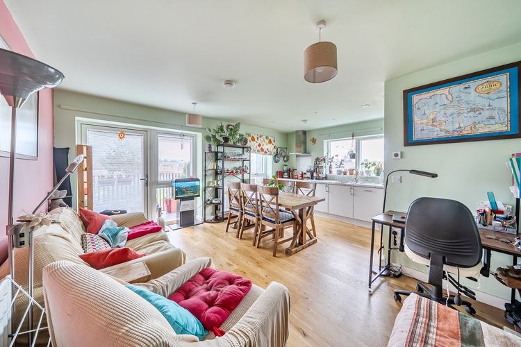 Property photo 3 of 24