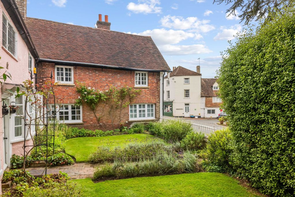Property photo 2 of 33 Picture No. 67