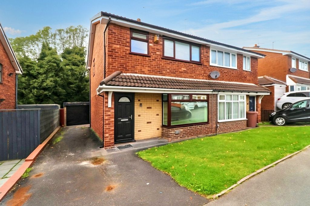 Property photo 1 of 14