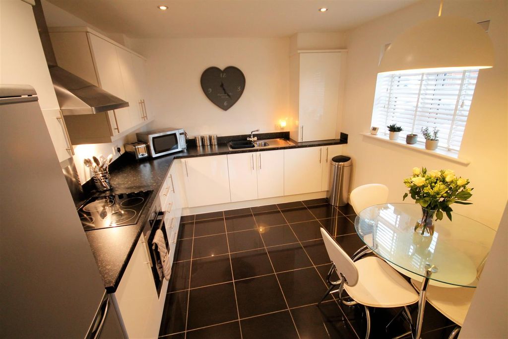 Property photo 1 of 7 Kitchen/Diner