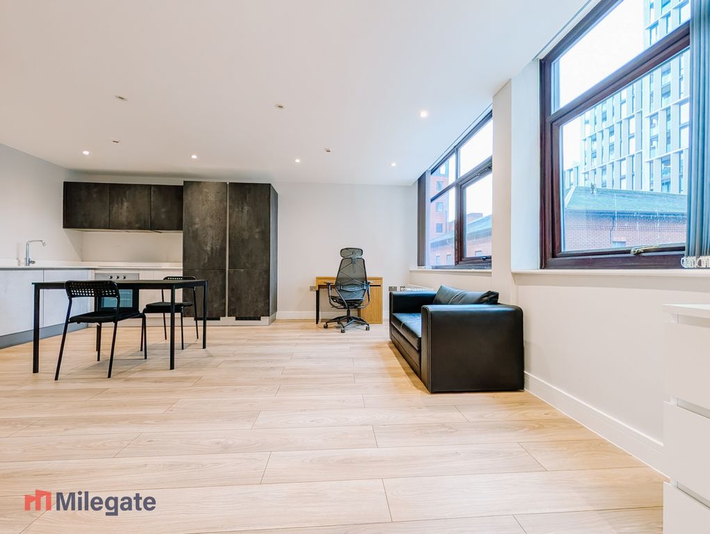 Property photo 2 of 7 Photo 2