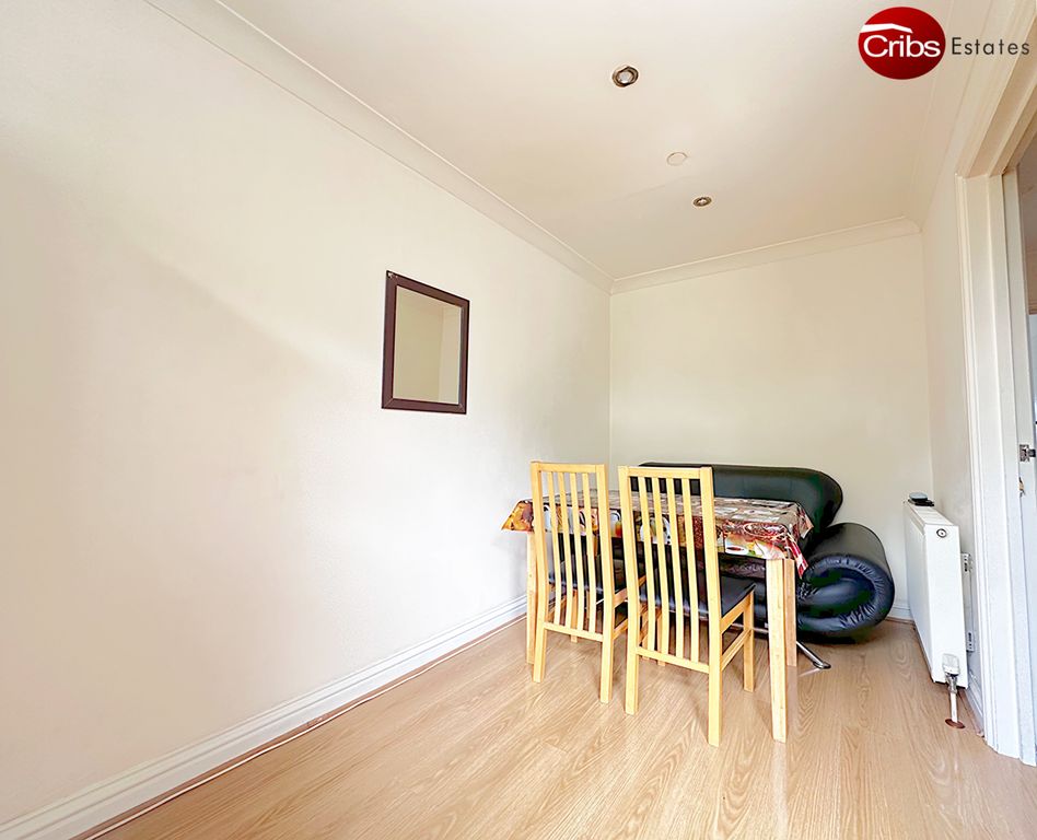 Property photo 2 of 14 Gallery