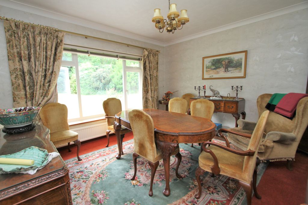 Additional image 9 of 4 bed detached house for saleFairway Close, Eastbourne BN20