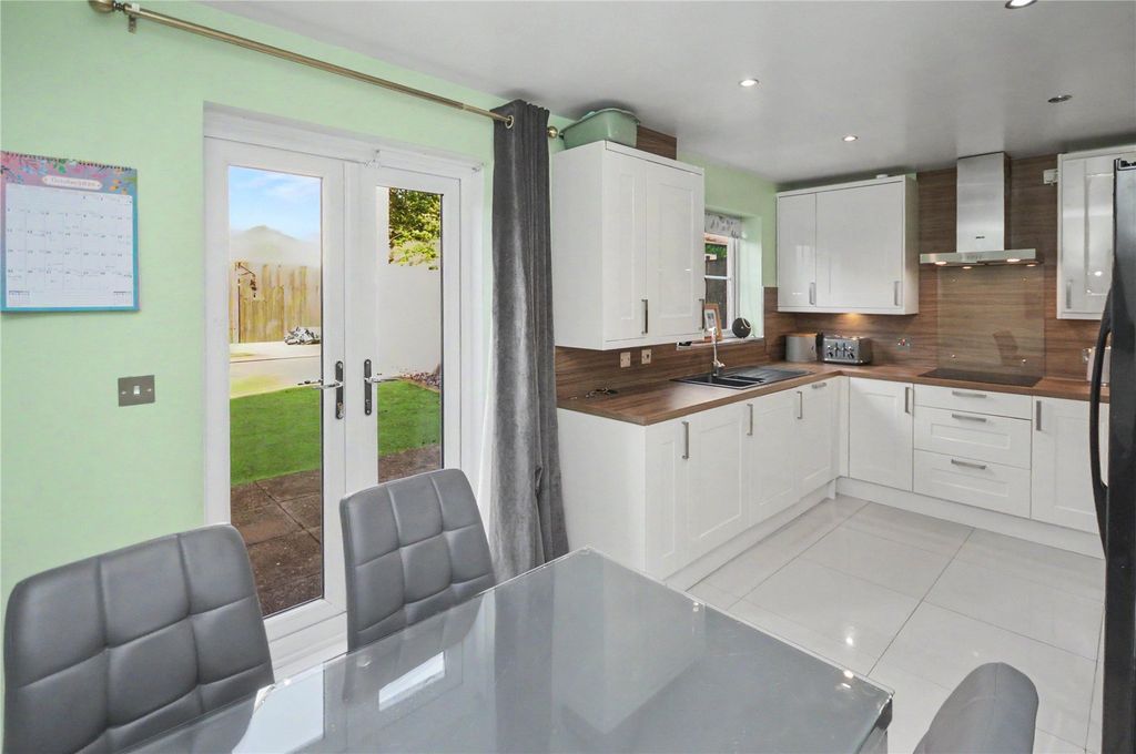 Property photo 2 of 15 Picture 2