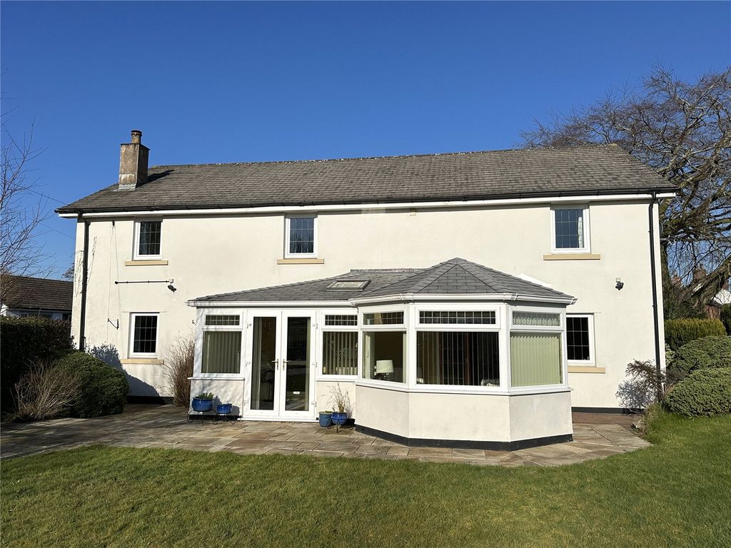 Property photo 3 of 45 Picture No. 34