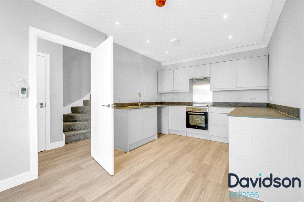 Property photo 3 of 26 Picture No. 25