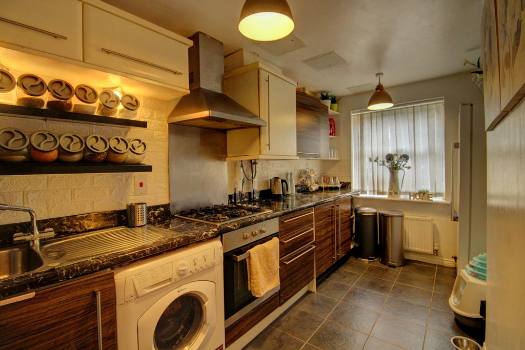 Property photo 3 of 22 3