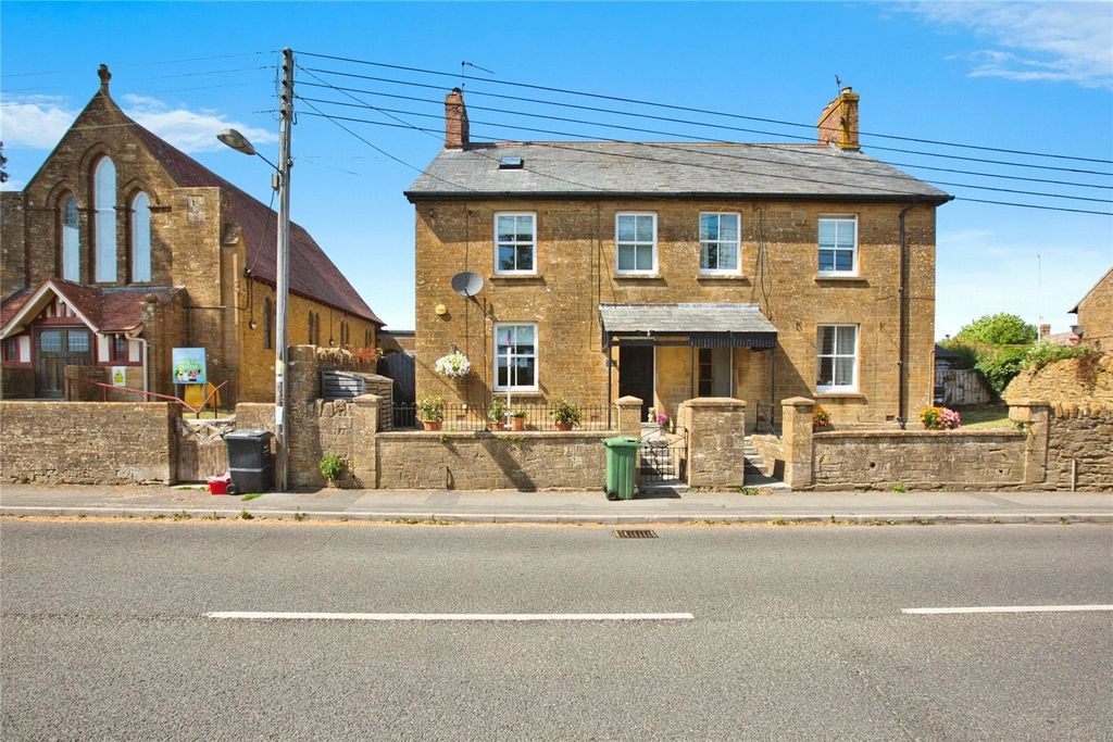 Property photo 1 of 17 Picture No. 20