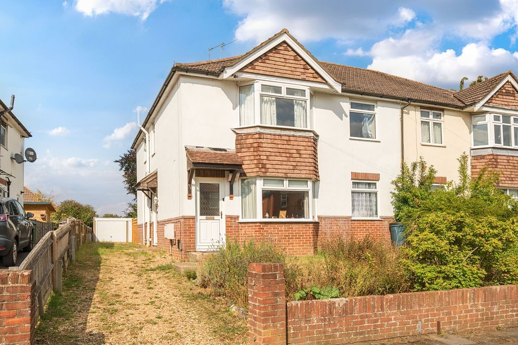 Property photo 1 of 12