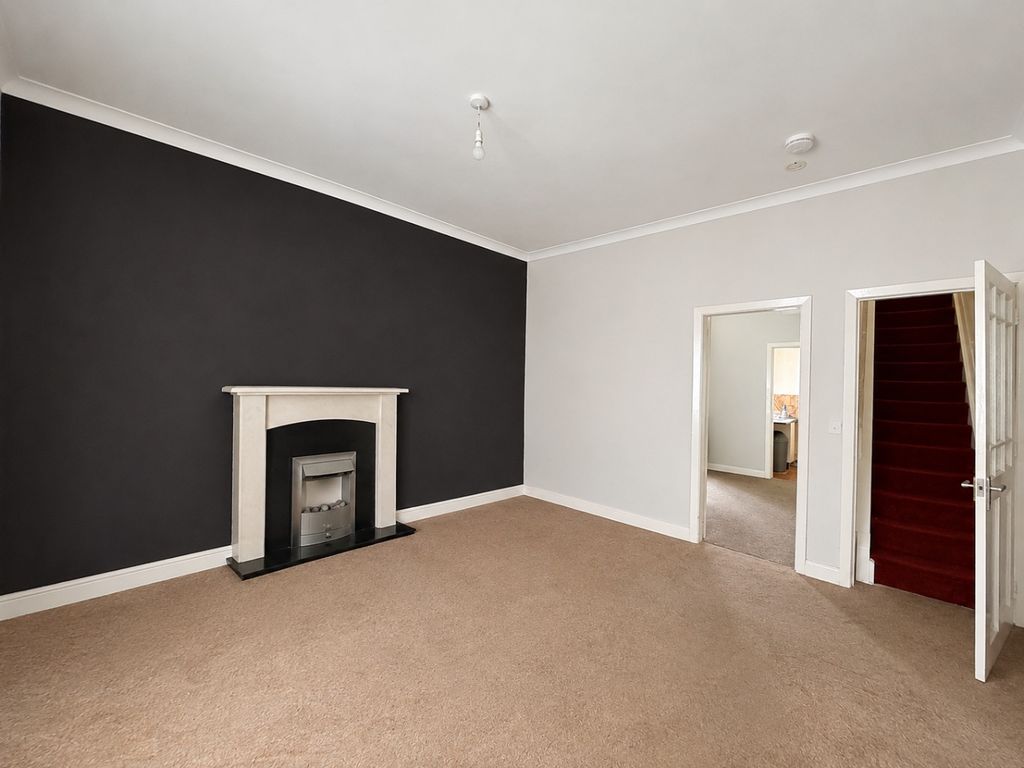 Property photo 2 of 10 5338763