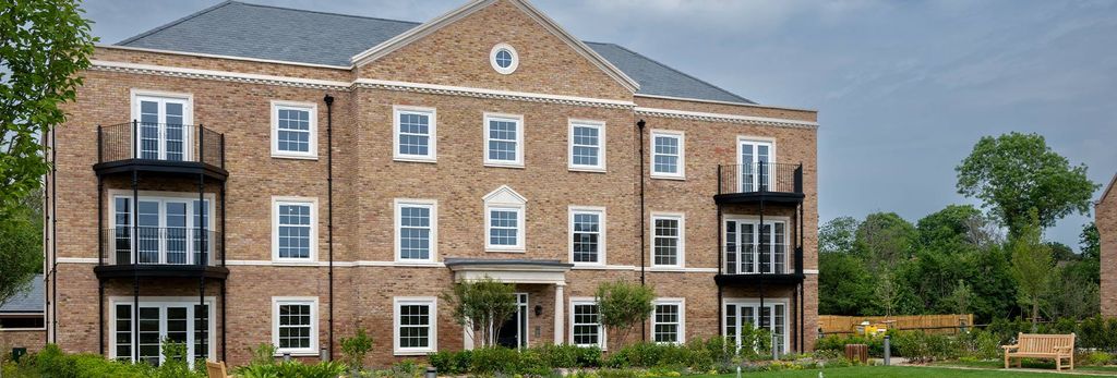 2 bed flat for saleCranleigh, Cranleigh GU6 photo 5