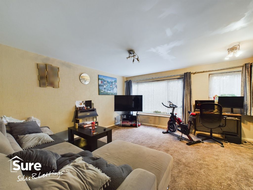 Property photo 2 of 14 3683633