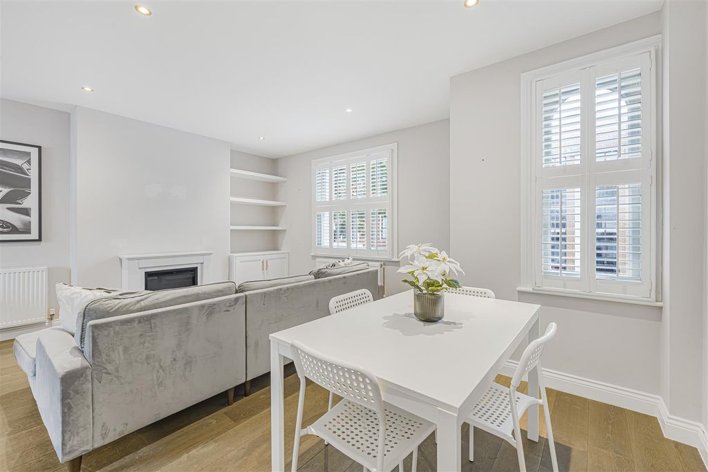 Property photo 3 of 12 Mnh02034.Jpg