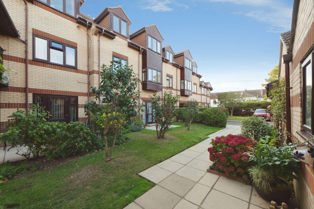 Property photo 2 of 13 Pbox-Img.Jpg