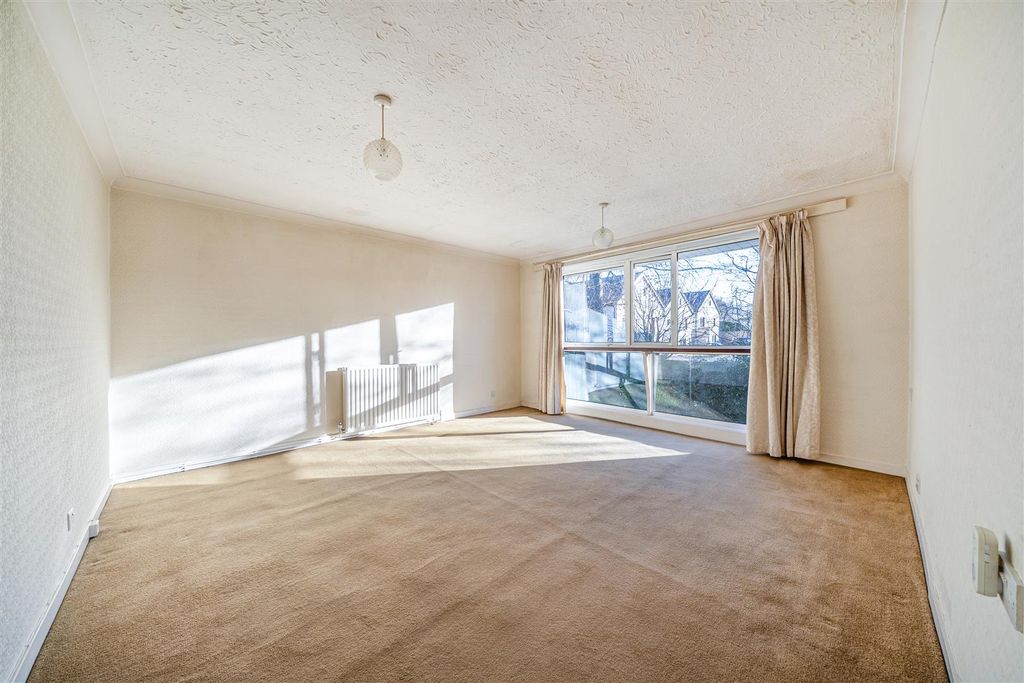 Property photo 2 of 10 1392748-5-693c237Cb4A19.Jpg