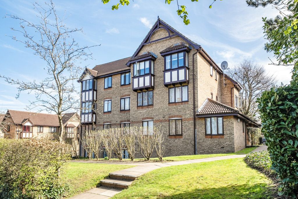 Property photo 1 of 24 Picture No. 18