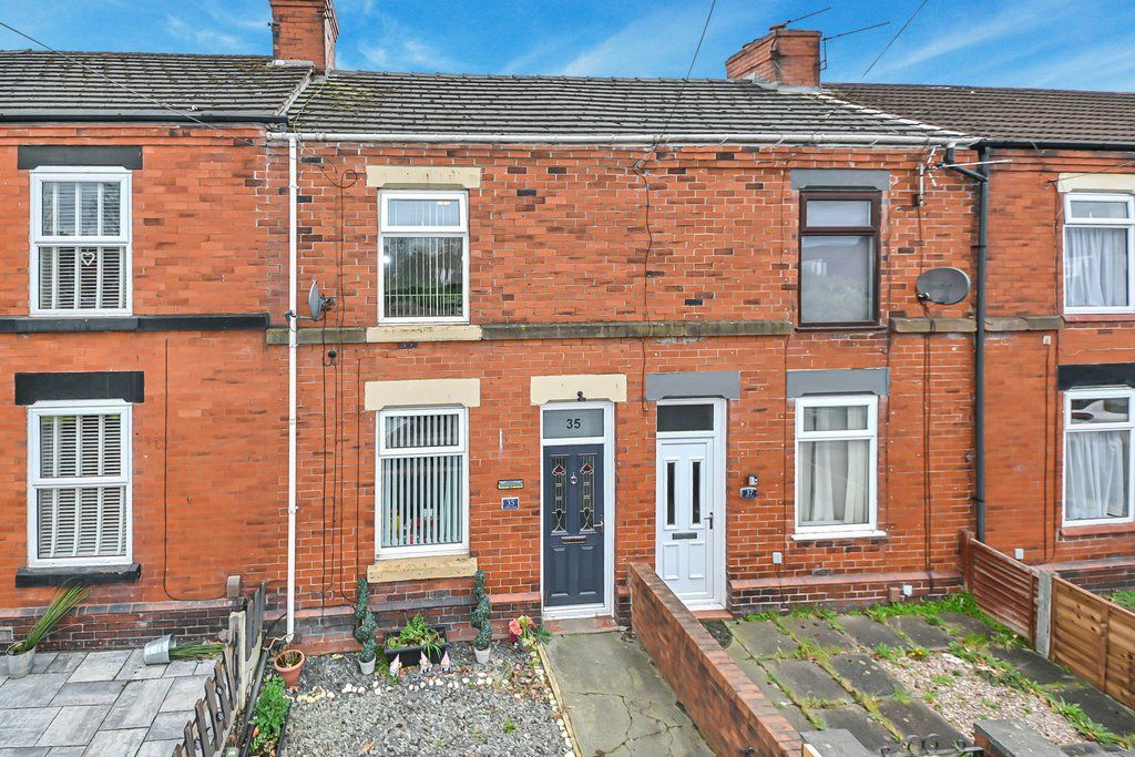 Property photo 2 of 25