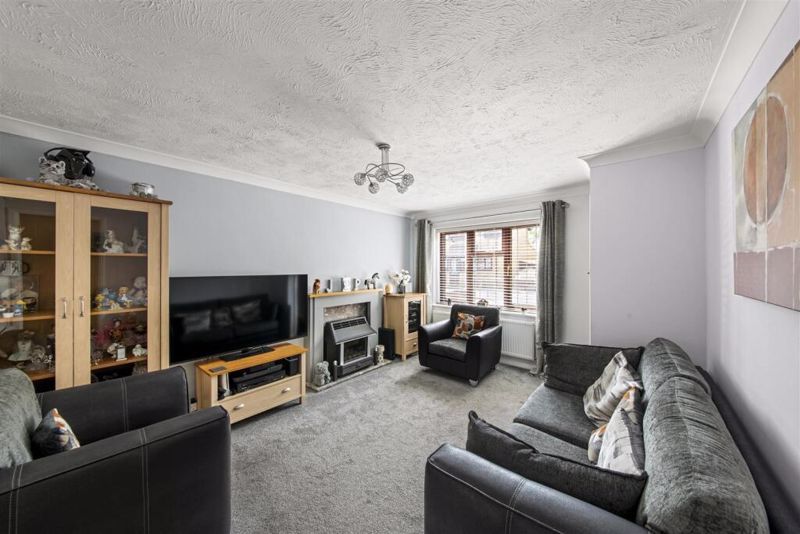 Property photo 3 of 19 Photo 2