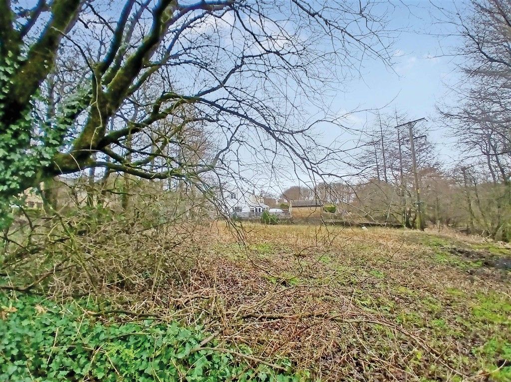 Property photo 2 of 6