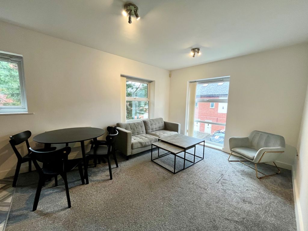 Property photo 3 of 5