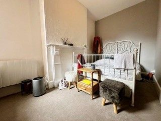 Property photo 1 of 6 Image