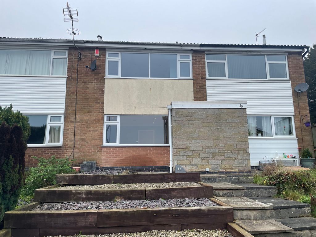 Property photo 1 of 10 Lovely Two Bedroom Mid Town House In Markfield