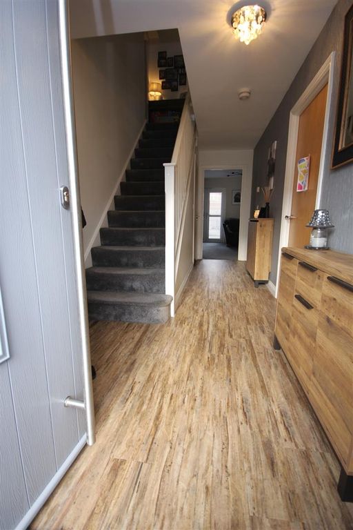 Property photo 3 of 21 Img_9404.Jpg