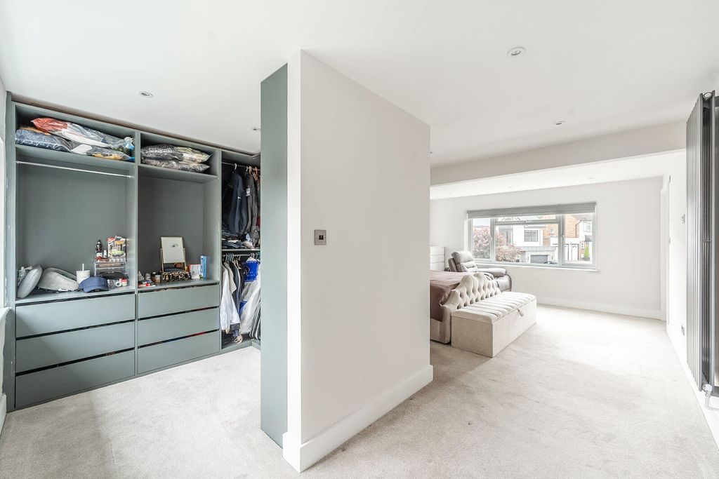 Additional image 27 of 5 bed detached house for saleLittle Potters, Bushey WD23