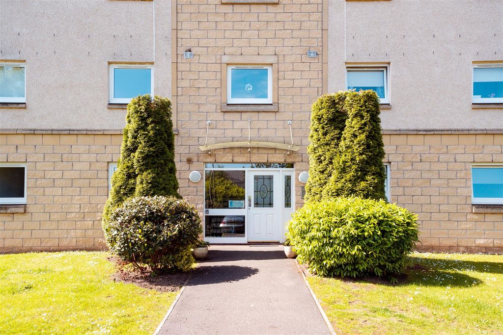 Additional image 4 of 2 bed flat for saleMay Gardens, Wishaw ML2