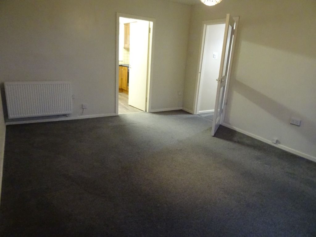 Property photo 3 of 9 Photo 3
