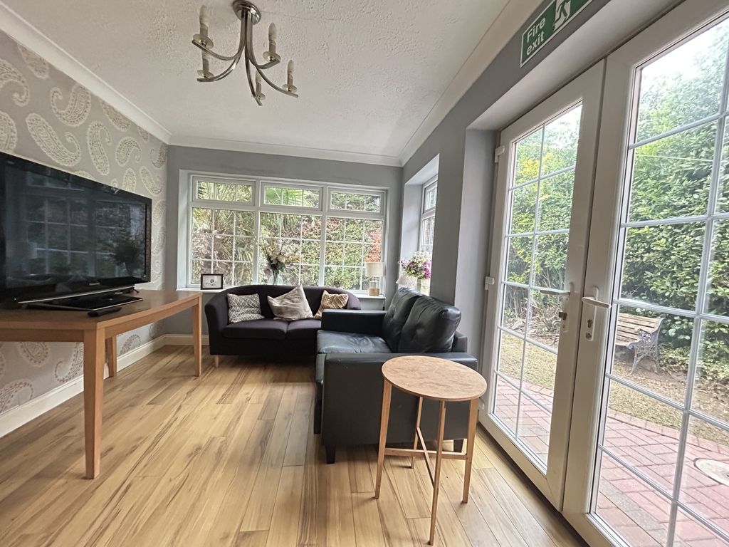 Property photo 2 of 10 Img_5451