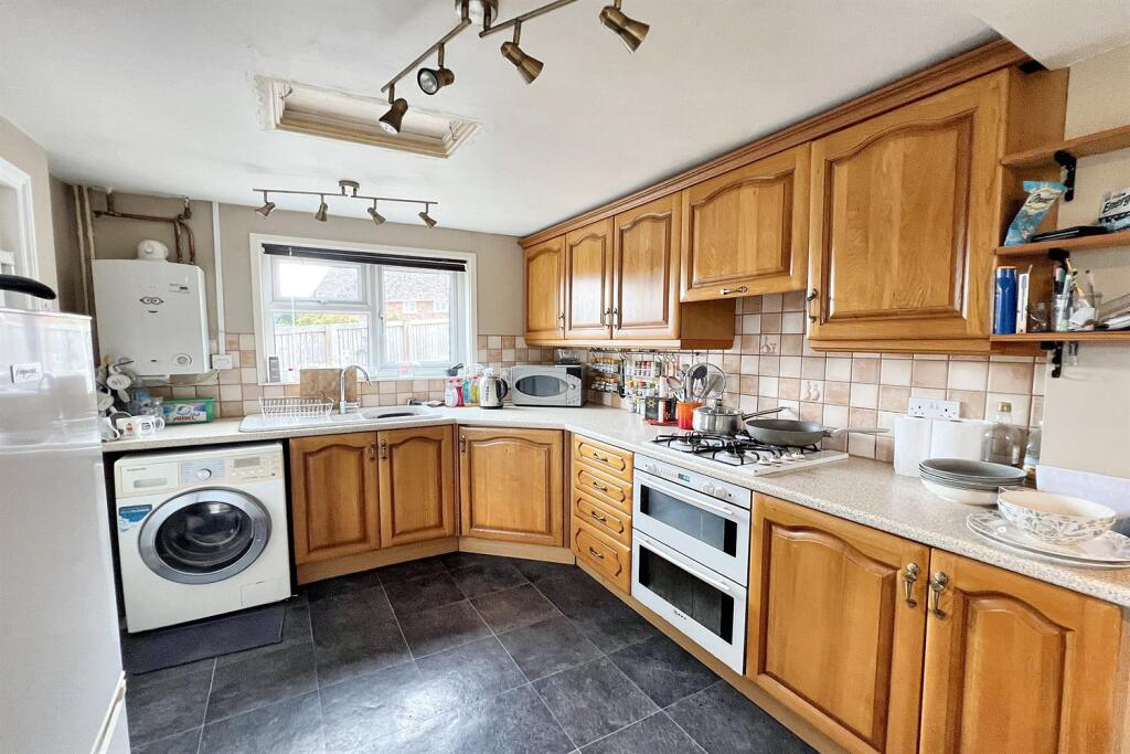 Property photo 3 of 15