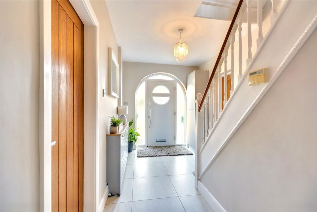 Property photo 2 of 54 34 Rushy Lane Entrance_2.Jpeg