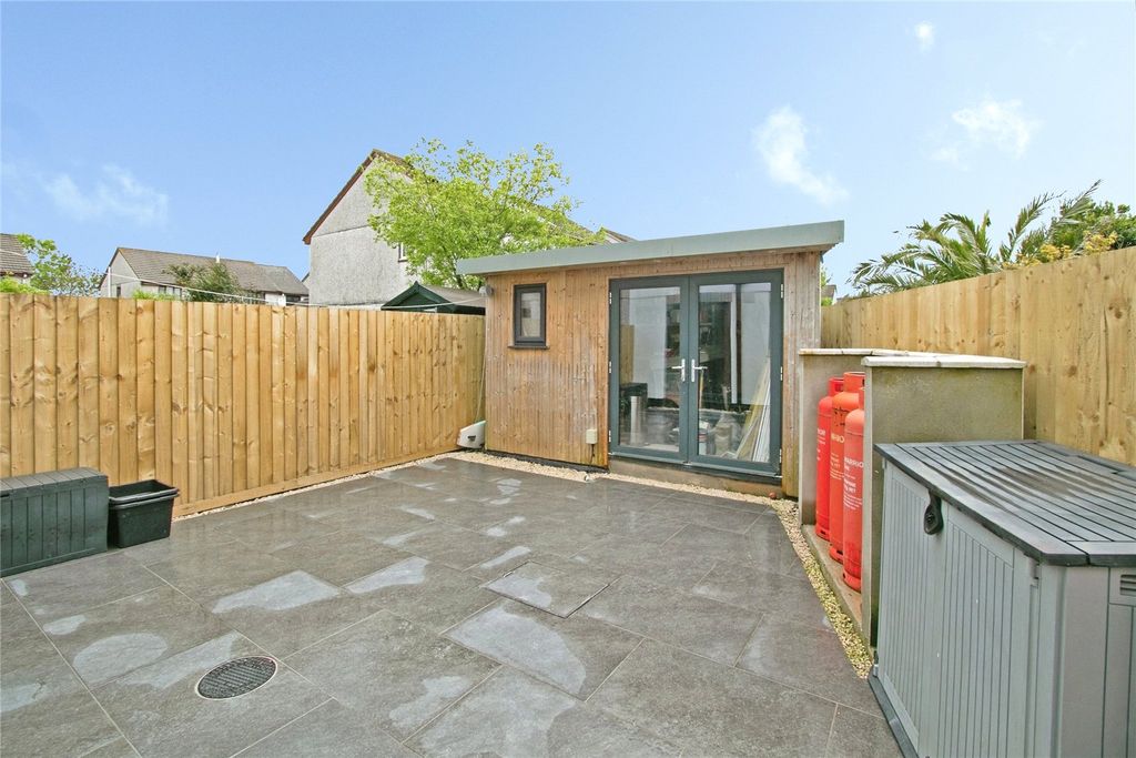 Property photo 3 of 17 Rear Garden