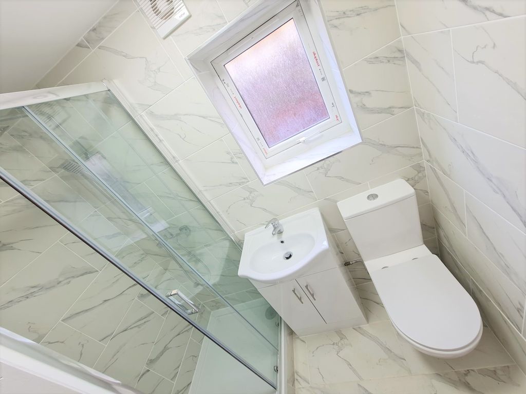 Property photo 3 of 6 Whatsapp Image 2022-01-18 At 11.42.11 (2).Jpeg