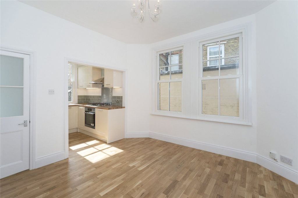 Property photo 2 of 9 Picture No. 02