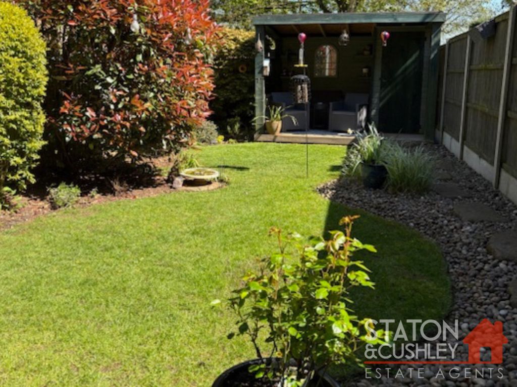 Property photo 2 of 31