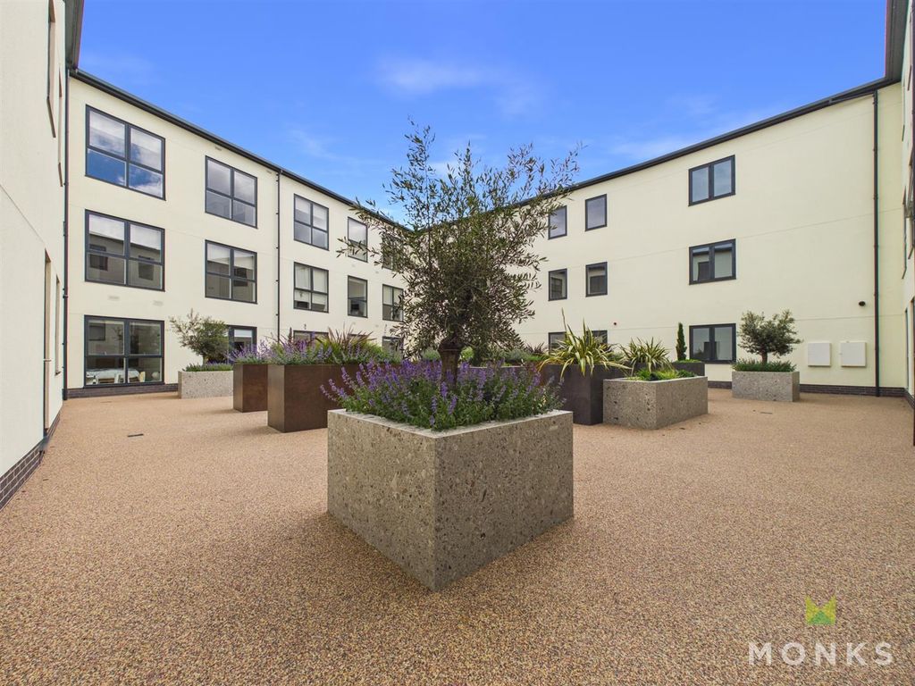 Additional image 33 of 2 bed flat for saleThe Penthouse, Old Coleham Court, Shrewsbury SY3