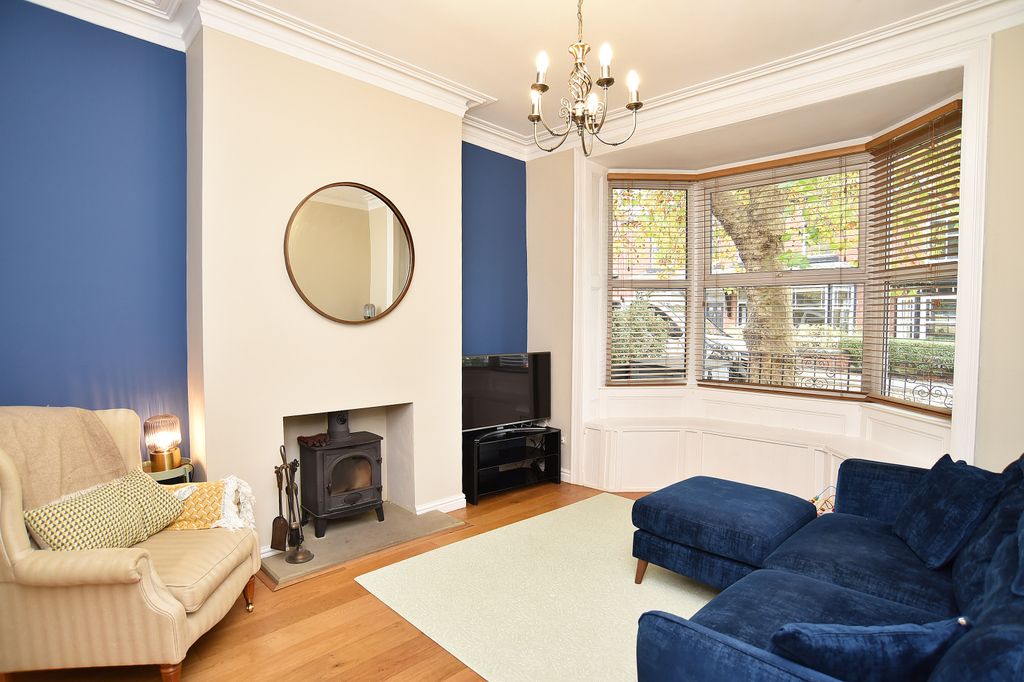 Property photo 2 of 12