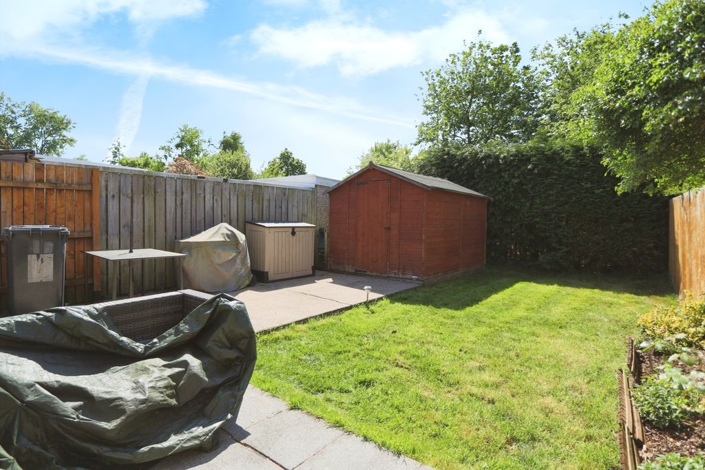 Property photo 1 of 10 3925071