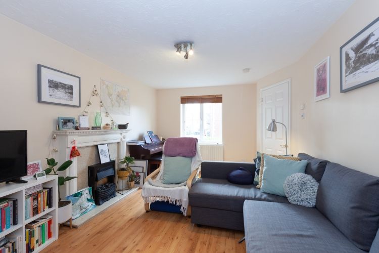 Property photo 2 of 8 188048