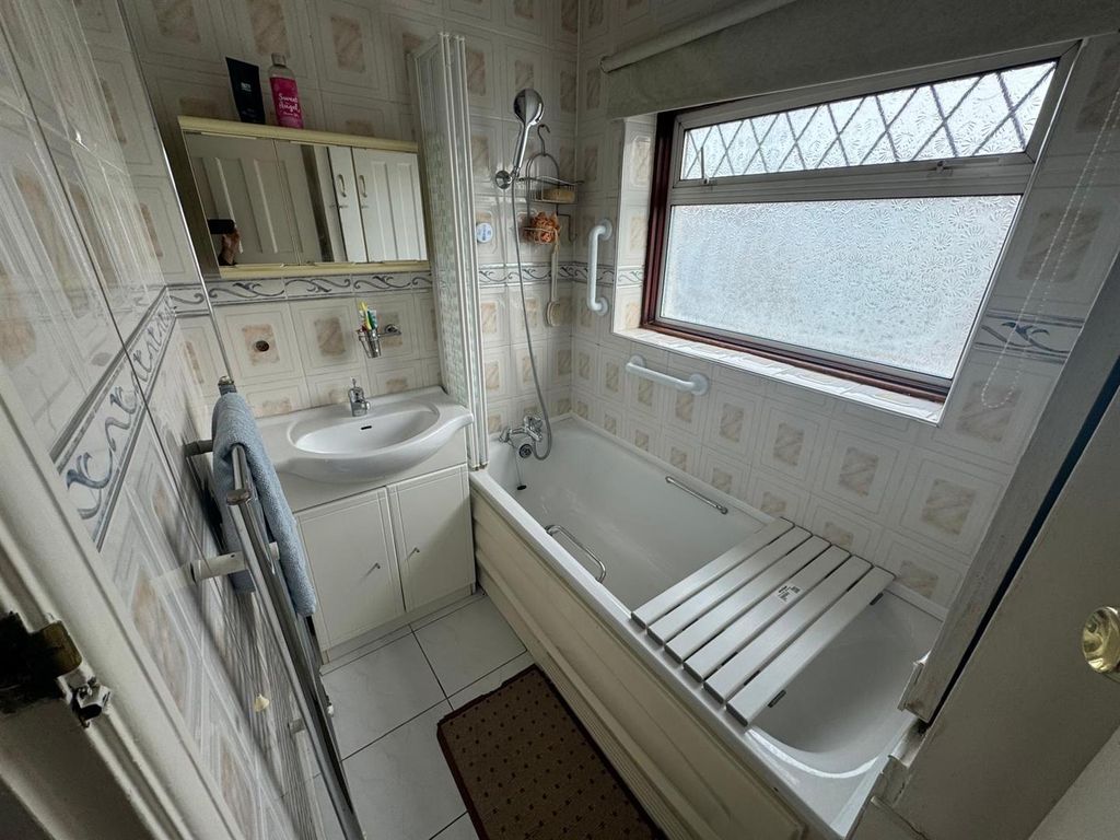 Property photo 3 of 4 8Abf7158-3Eb1-47F7-9Ec8-43B0B8Cbc1d9.Jpg