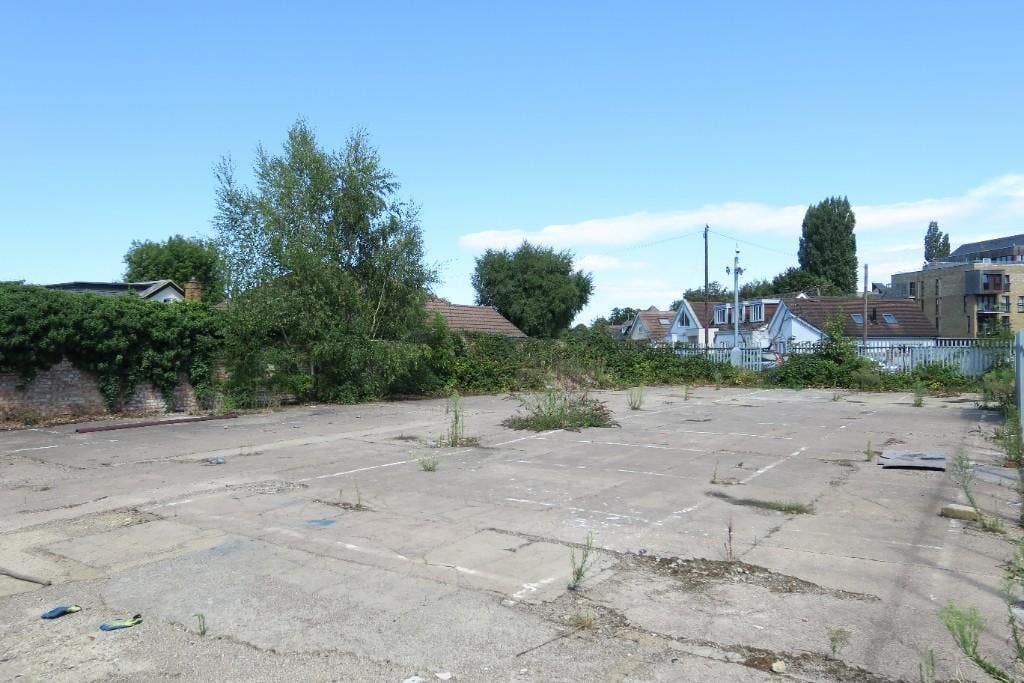 Property photo 1 of 3 Image 1