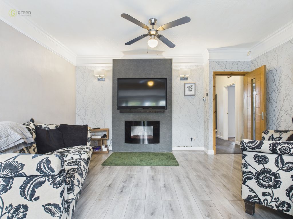 Property photo 3 of 34