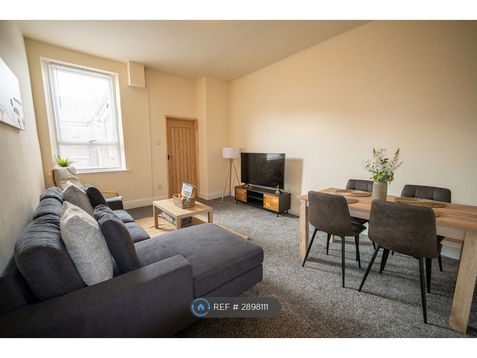 5 bed terraced house to rentBeaconsfield St, Newcastle Upon Tyne NE4