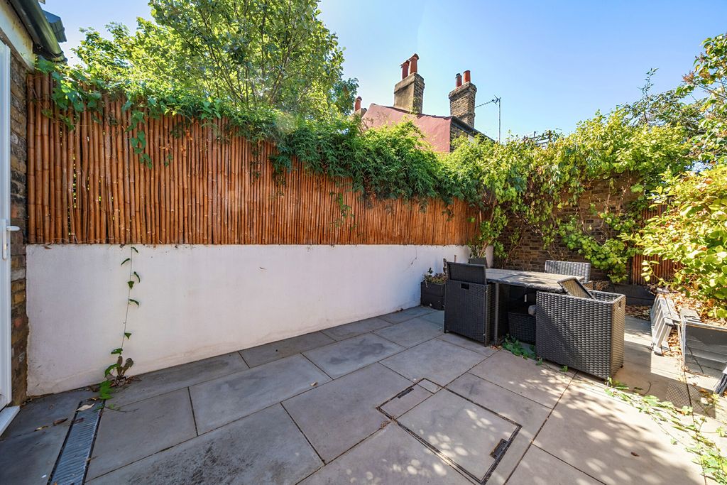 Property photo 3 of 20 13-6A7c63B1815ee-...