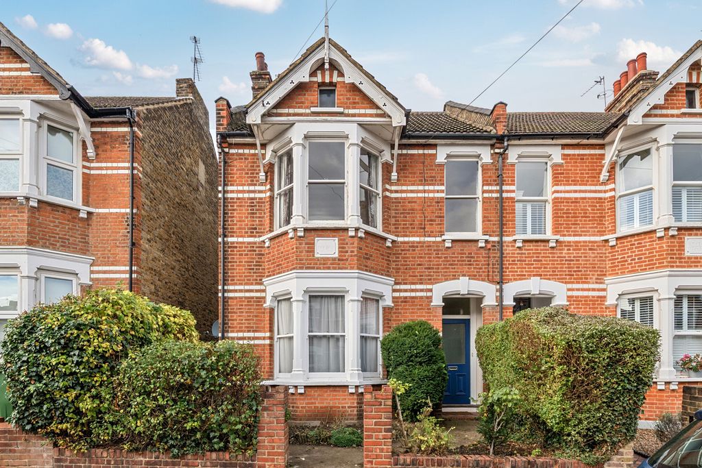 Property photo 1 of 19 External